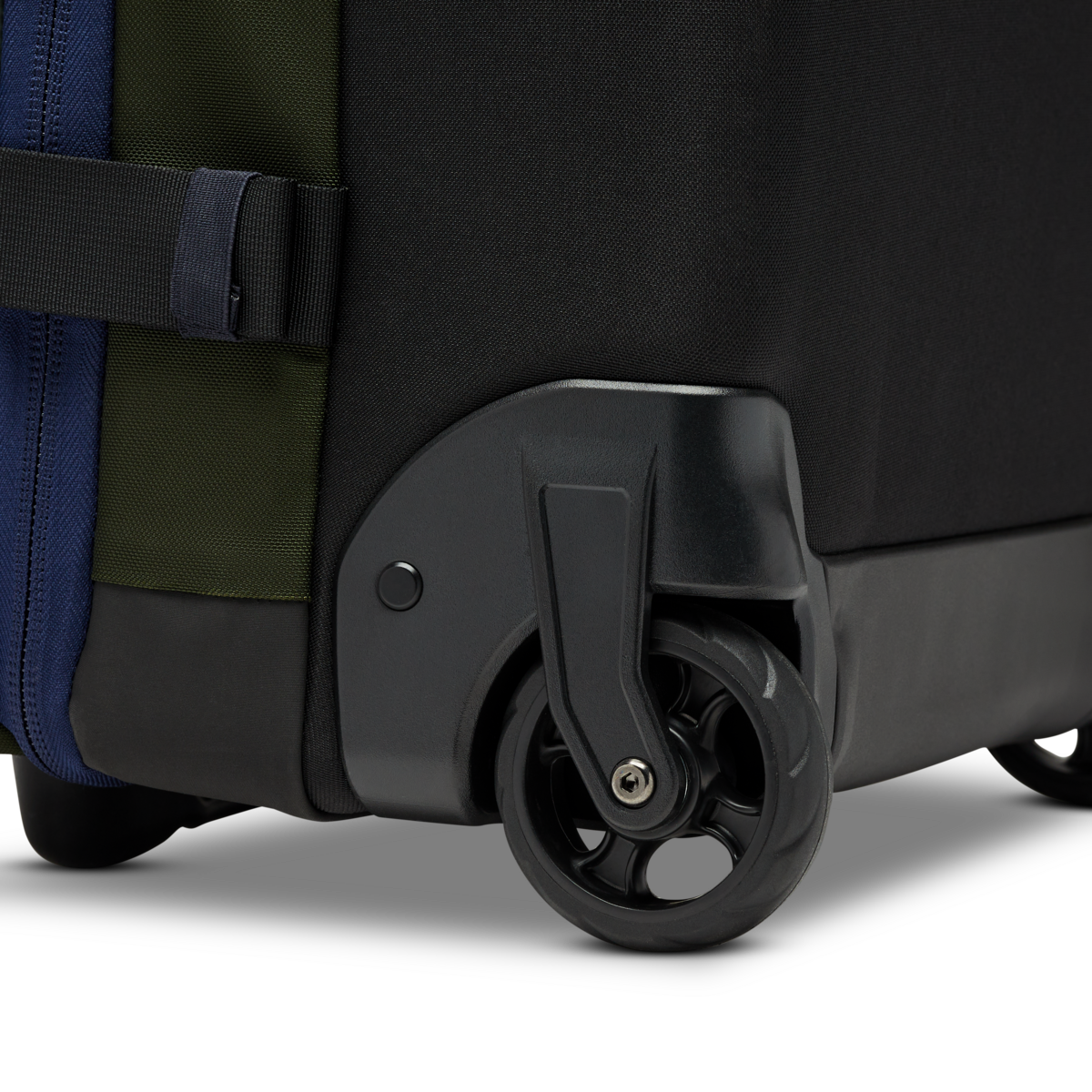 Allpa 65L Roller Bag - Image 18