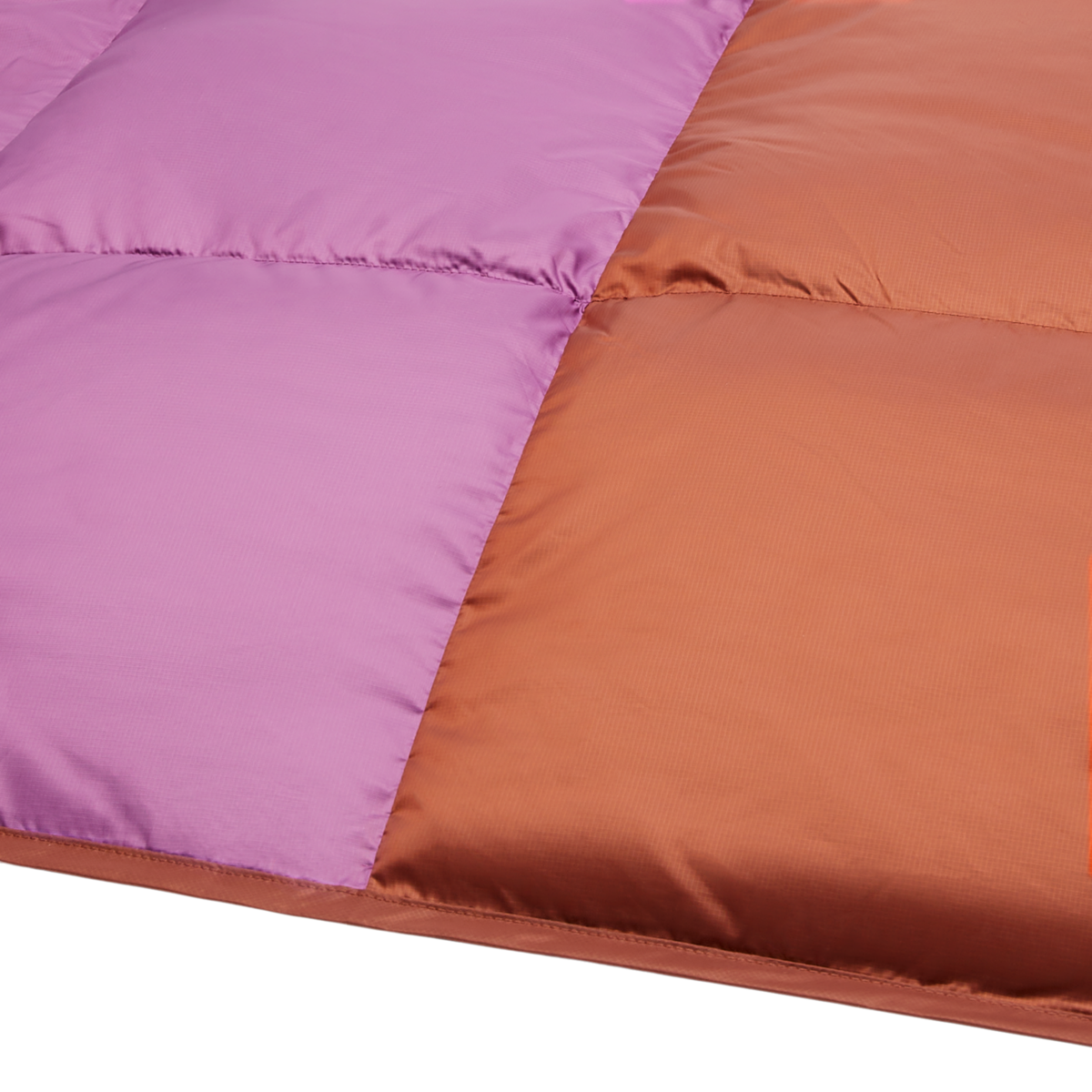 Fuego Down Blanket - Single - Image 3