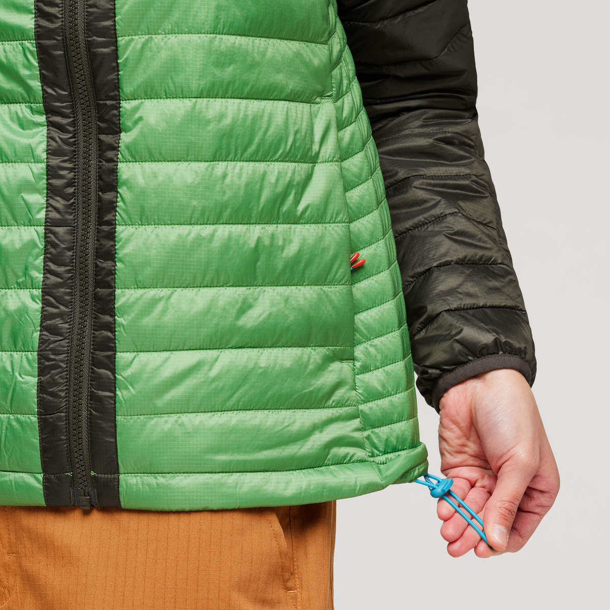 Capa Insulated Hooded Jacket - Women's - Image 17